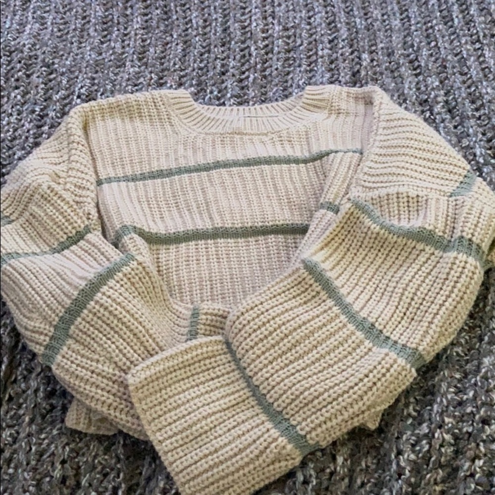 Knitted sweater beige and mint